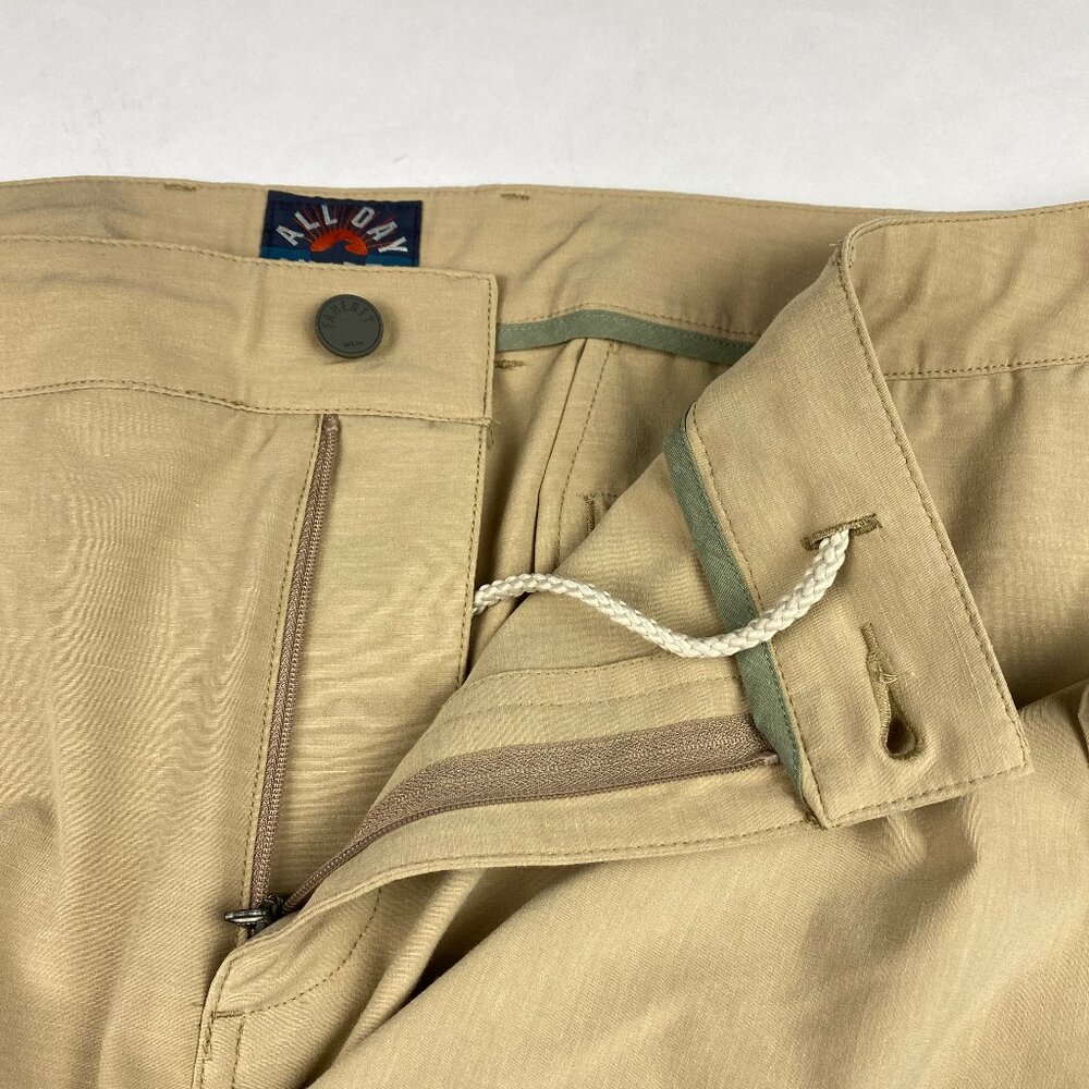 Faherty All Day Shorts Men's Size 40 - Tan - Performance - Picture 7 of 15